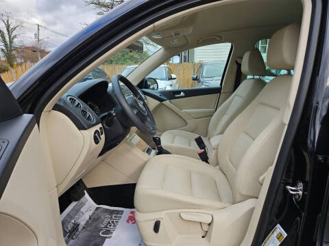 2012 Volkswagen Tiguan S