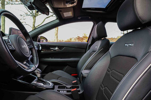 2023 Kia Forte GT-Line