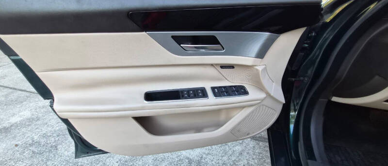 2017 Jaguar XF 20d Premium