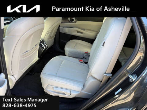 2025 Kia Sorento Hybrid EX