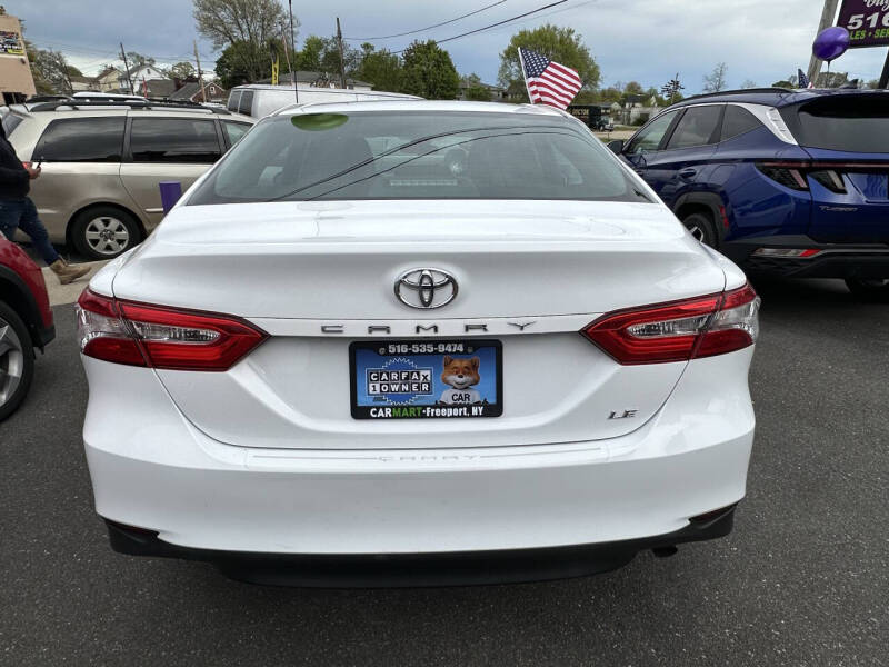 2018 Toyota Camry LE