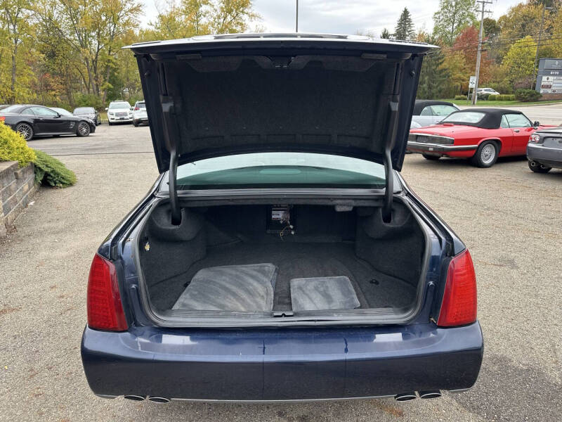 2004 Cadillac DeVille