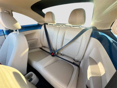 2019 Volkswagen Beetle 2.0T SE