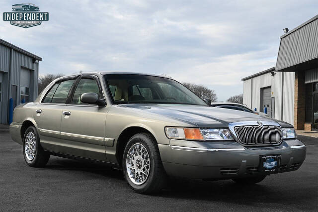 2000 Mercury Grand Marquis GS's photo