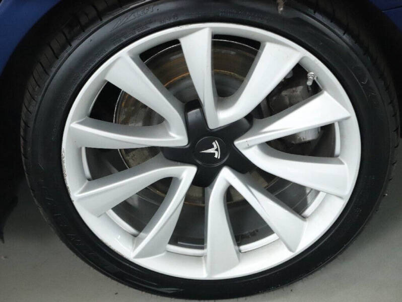 2019 Tesla Model 3 Long Range