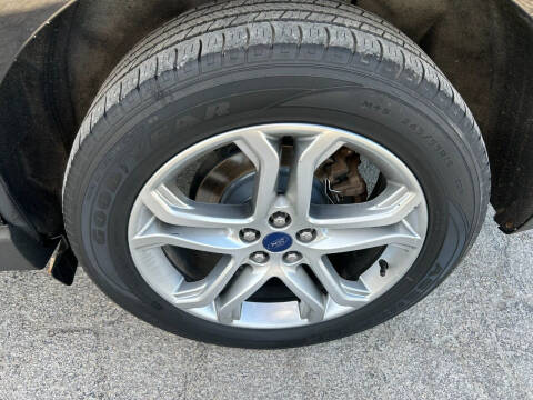 2017 Ford Edge Titanium