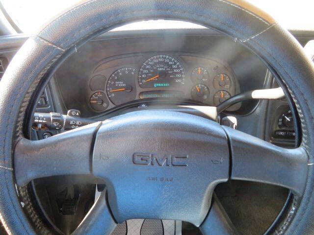 2004 GMC Sierra 2500HD