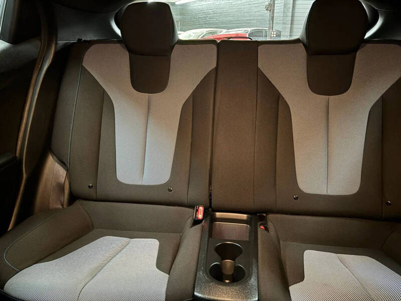 2019 Hyundai Veloster