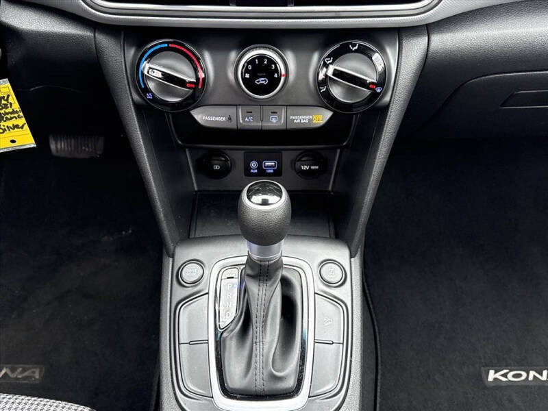 2021 Hyundai Kona SE