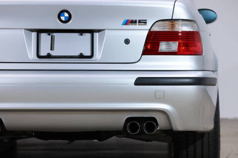 2002 BMW M5