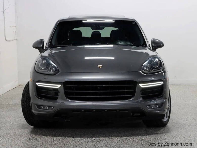 2018 Porsche Cayenne GTS