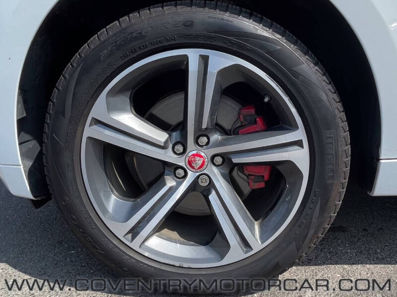 2019 Jaguar F-PACE S