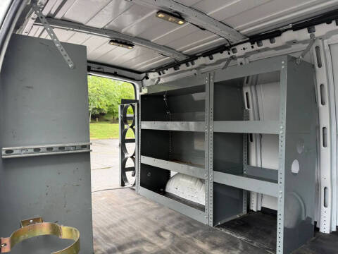 2021 Chevrolet Express 2500