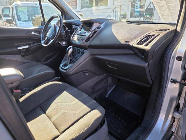 2017 Ford Transit Connect XLT