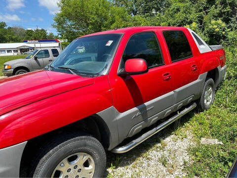 2002 Chevrolet Avalanche for sale at New Start Motors LLC - Rockville in Rockville IN