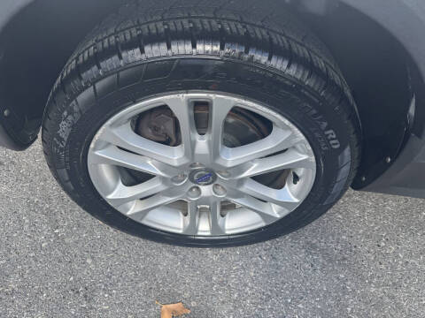 2016 Volvo XC70 T5 Premier