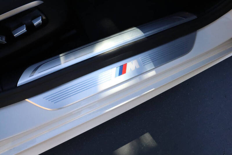 2017 BMW 7 Series 740i