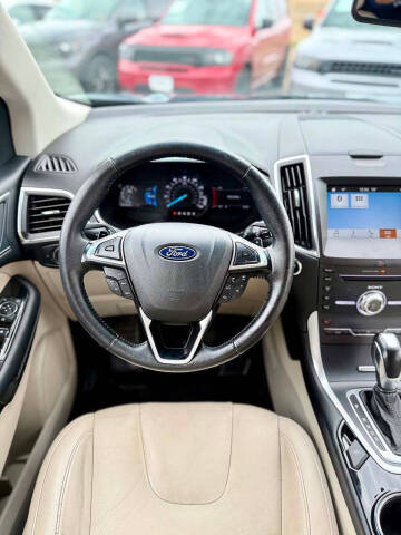 2018 Ford Edge Titanium