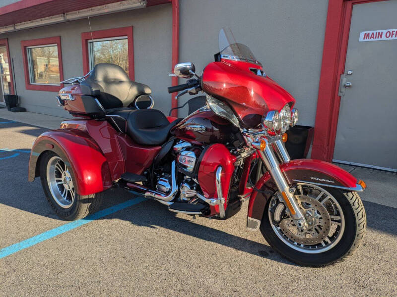 2018 Harley-Davidson TRI-GLIDE ULTRA