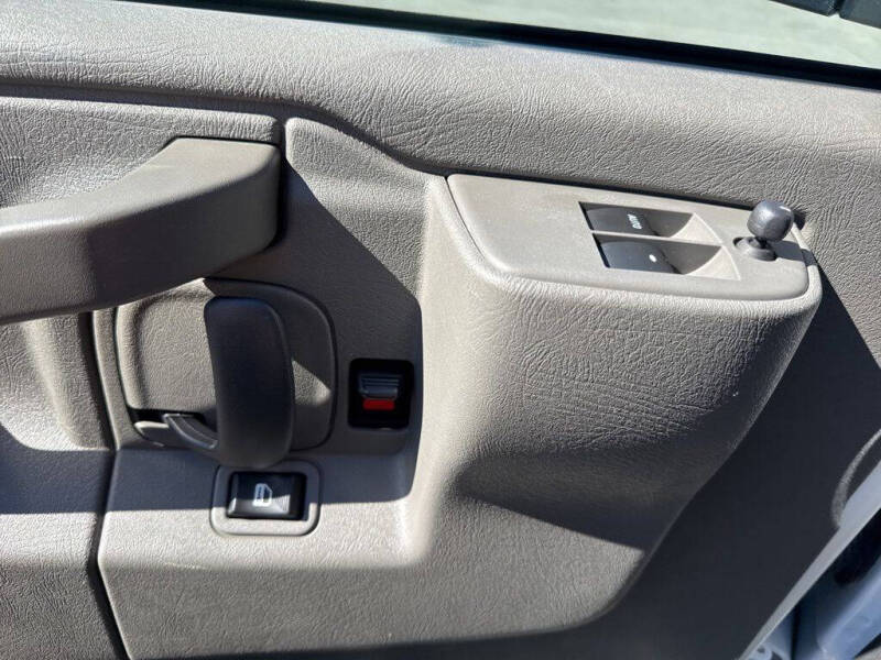 2023 GMC Savana 2500