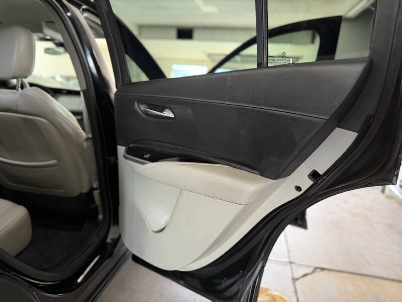 2020 Cadillac XT4 Luxury