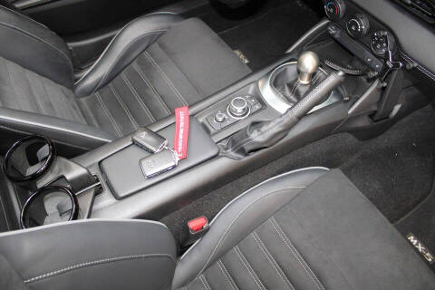 2021 Mazda MX-5 Miata RF Club