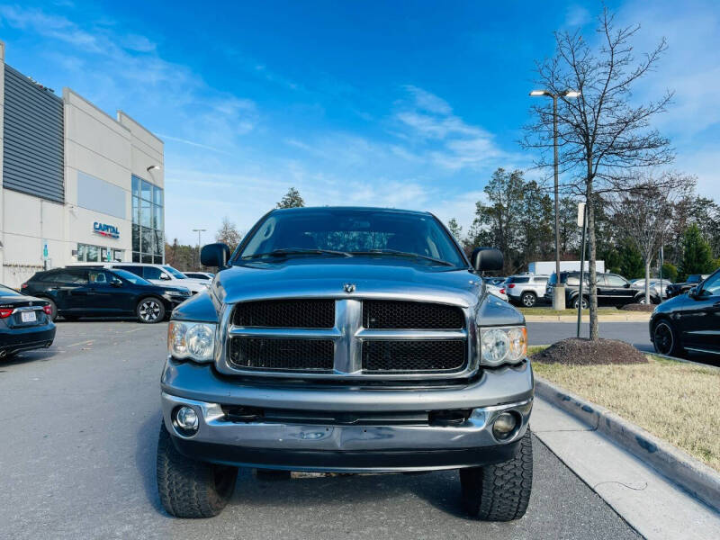 2005 Dodge Ram 2500 Pickup SLT photo 3