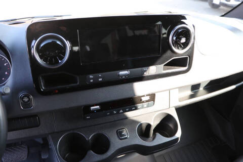 2023 Mercedes-Benz Sprinter 2500