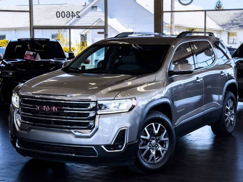 2023 GMC Acadia SLT