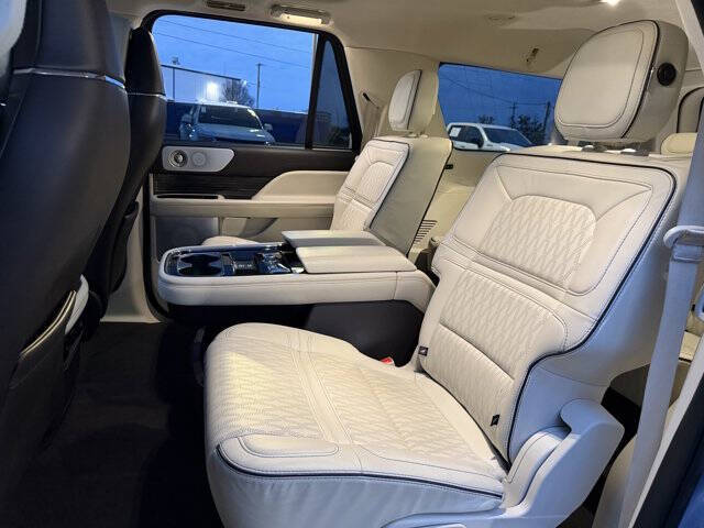 2020 Lincoln Navigator L Black Label