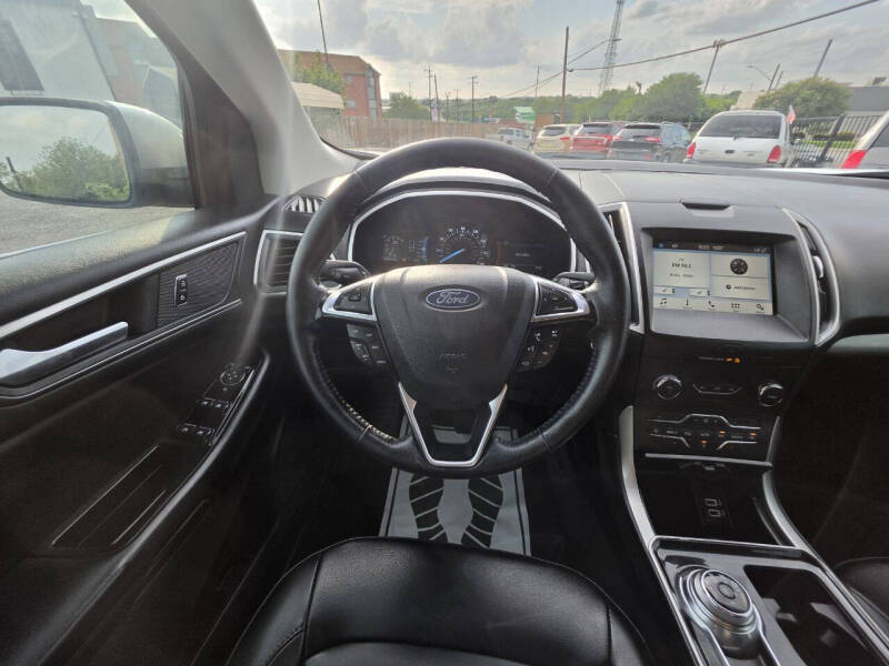 2019 Ford Edge SEL