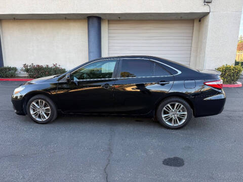 2015 Toyota Camry SE