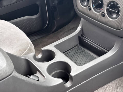 2004 Ford Explorer XLT