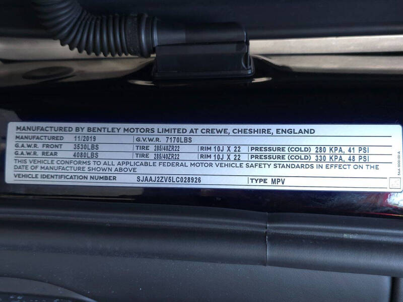 2020 Bentley Bentayga Hybrid