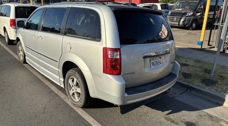 2010 Dodge Grand Caravan SXT