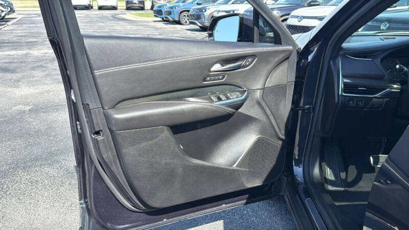 2023 Cadillac XT4 Sport