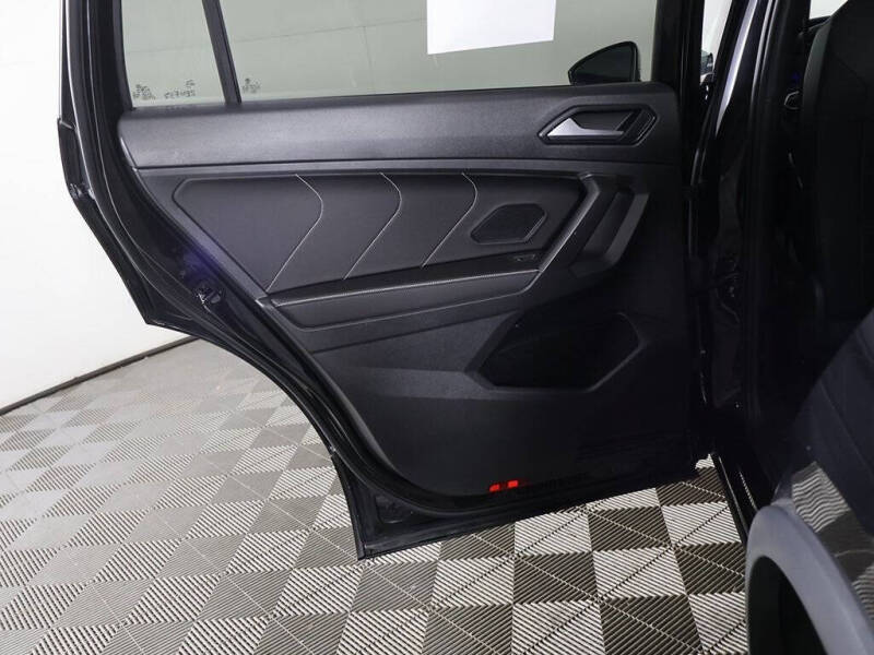 2022 Volkswagen Tiguan SE R-Line Black 4Motion