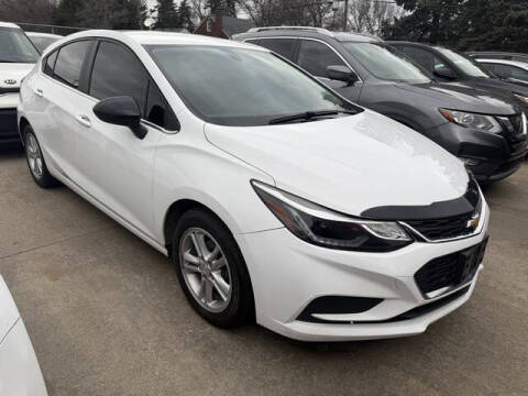2017 Chevrolet Cruze LT Auto
