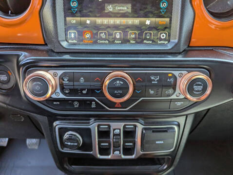 2022 Jeep Gladiator Willys