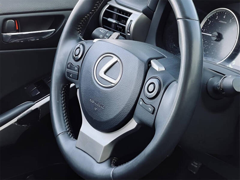 2015 Lexus IS 250