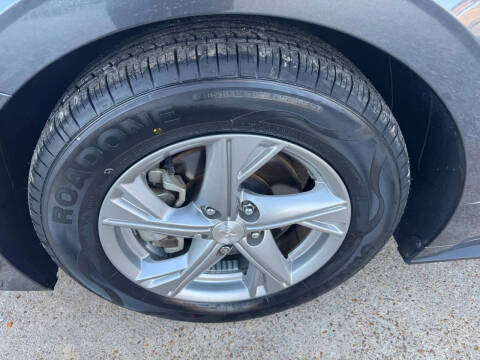 2023 Hyundai Sonata SE