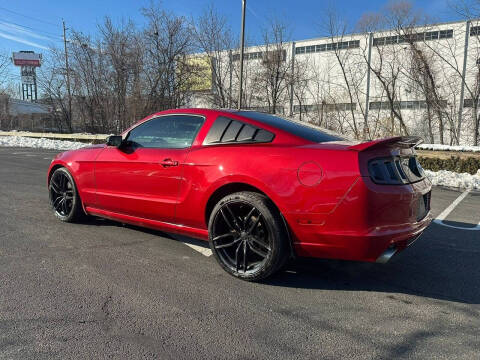 2013 Ford Mustang V6 Premium