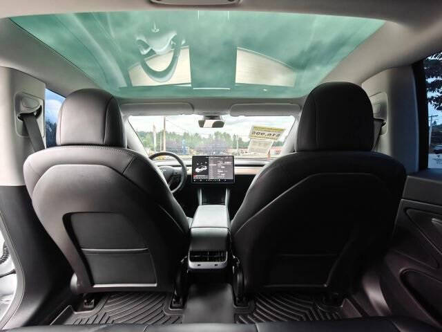 2019 Tesla Model 3 Mid Range