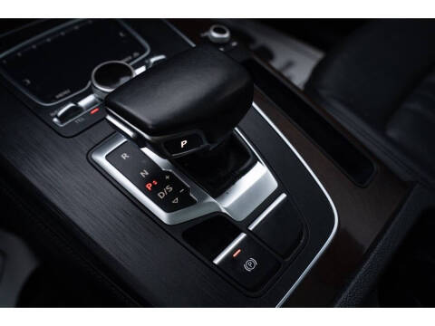 2020 Audi Q5 quattro Premium Plus 45 TFSI