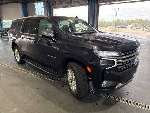 2023 Chevrolet Suburban Premier