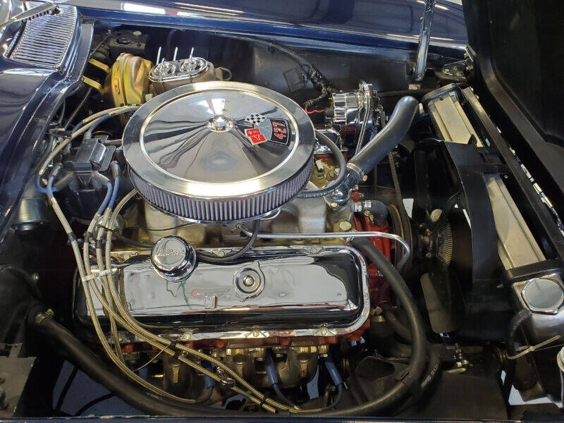 1967 Chevrolet Corvette 22