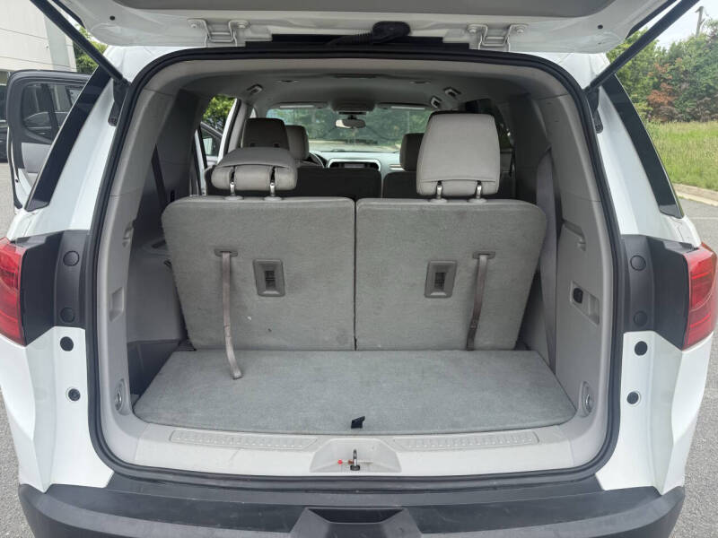 2017 GMC Acadia SLE-1