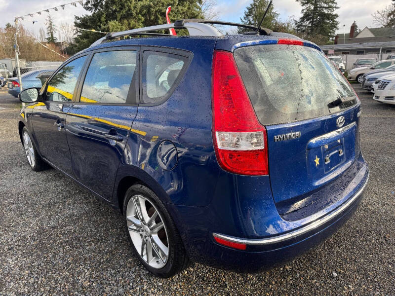 2012 Hyundai Elantra Touring SE