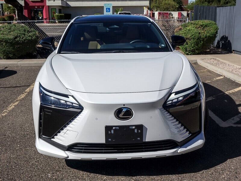 2023 Lexus RZ 450e