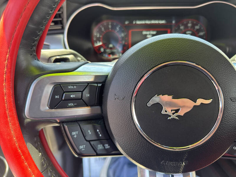 2022 Ford Mustang EcoBoost Premium